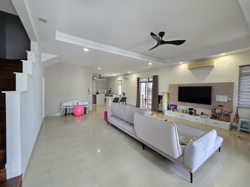 Semi-Detached House for Sale in Bukit Sungai Long (Kajang) - Esther Yee - Living Room - PropertyGuru.com.my