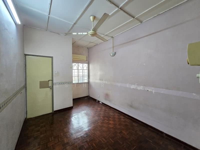 2-storey Terraced House for Sale in Taman Halaman (Ampang) - Esther Yee - Interior - PropertyGuru.com.my