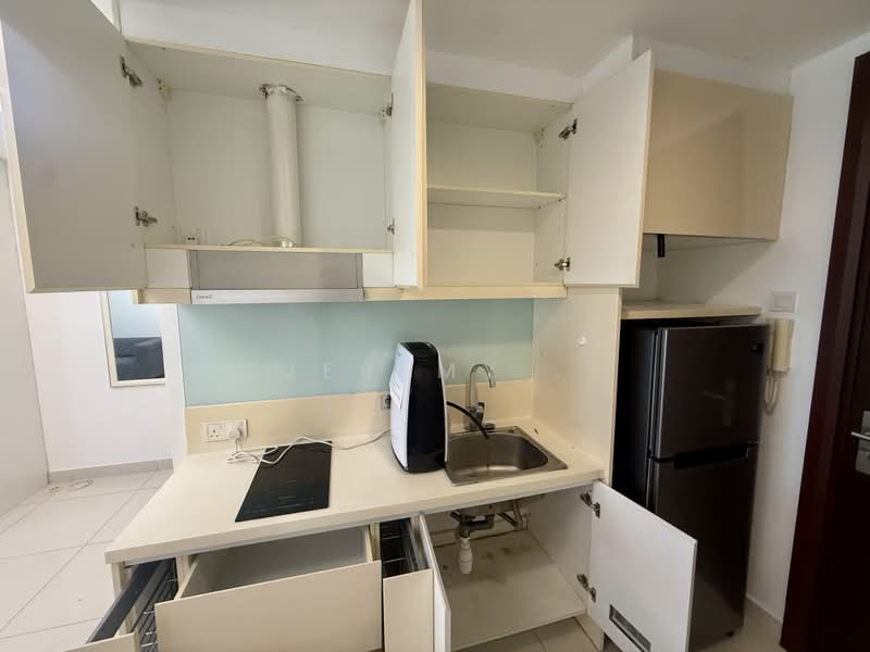 Service Residence for Sale at Chelsea @ Plaza Damas 3 - Jeremy . - Kitchen - PropertyGuru.com.my