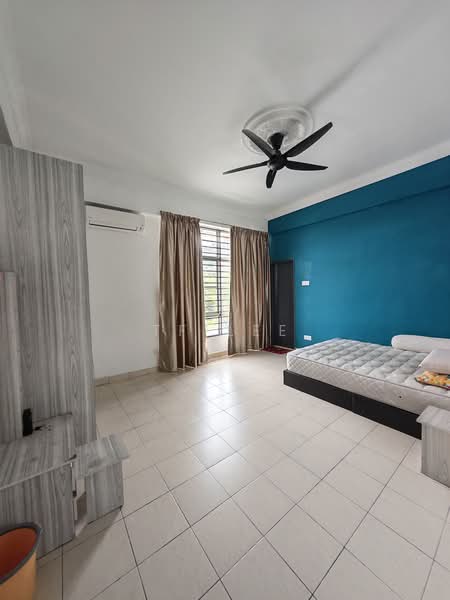 Flat for Rent at Sunway Batu Caves - TF Lee - Bedroom - PropertyGuru.com.my
