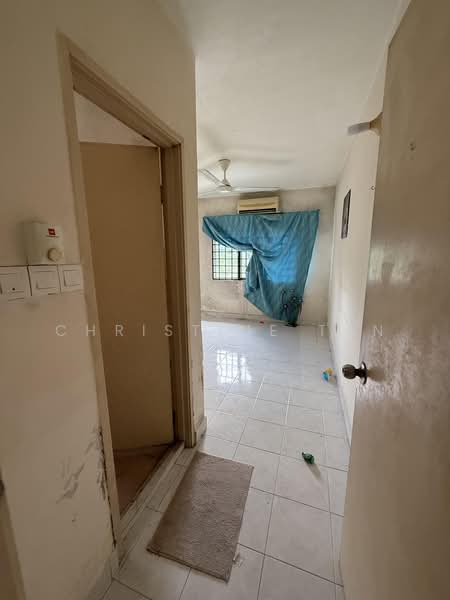 Pangsapuri untuk Disewa di Flora Damansara Apartment - Christine Tan - PropertyGuru.com.my