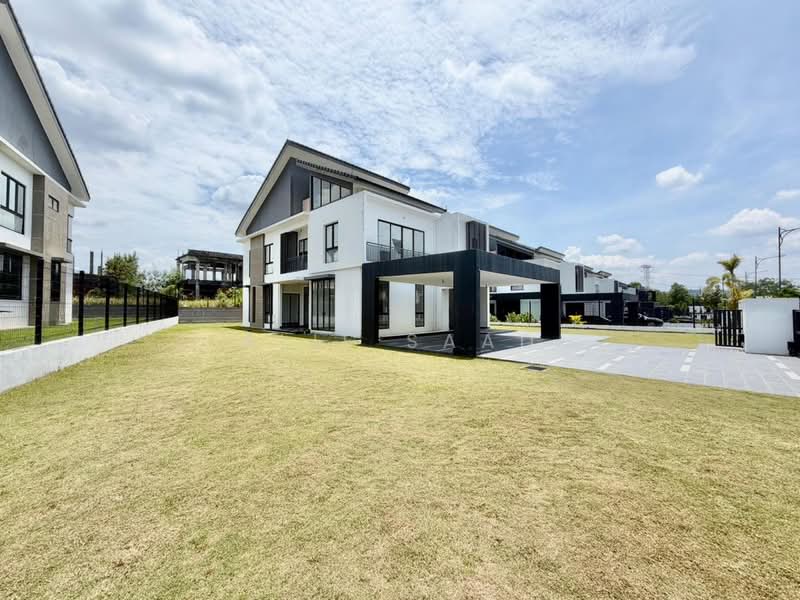 Bungalow for Sale in Kajang (Selangor) - Alif Saad - PropertyGuru.com.my