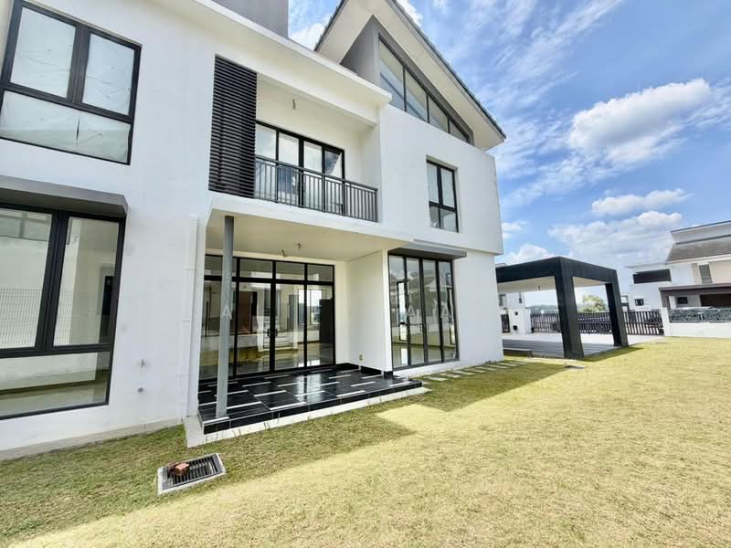 Bungalow for Sale in Kajang (Selangor) - Alif Saad - PropertyGuru.com.my