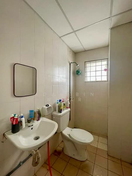 Kondominium untuk Dijual di Kondominium Kristal - Adam Bin Nizar - PropertyGuru.com.my