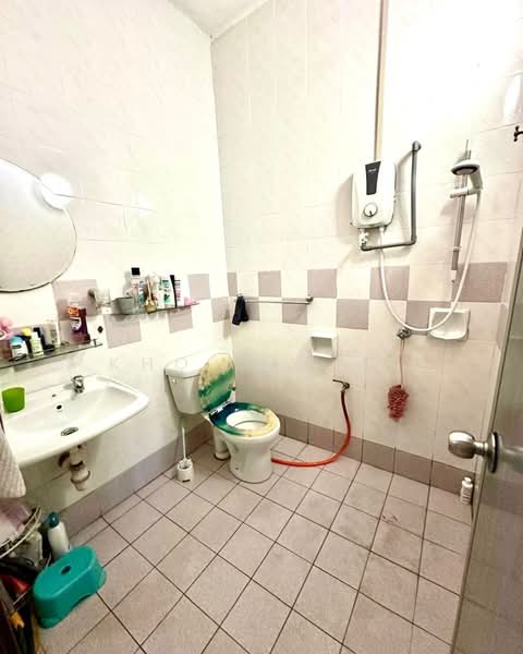 Rumah Teres 2 Tingkat untuk Dijual di Kota Kemuning (Shah Alam) - Kho Daniel - Bathroom - PropertyGuru.com.my