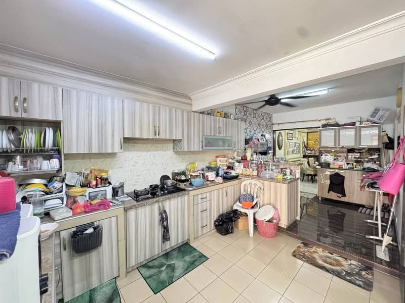 2-storey Terraced House for Sale in Seksyen 10 (Shah Alam) - Nazim Nadzar - PropertyGuru.com.my