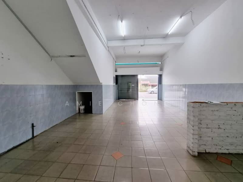 Shop for Sale in Bercham (Ipoh) - Amie Chong - Interior - PropertyGuru.com.my