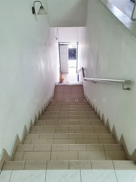 Shop for Sale in Bercham (Ipoh) - Amie Chong - Entrance - PropertyGuru.com.my