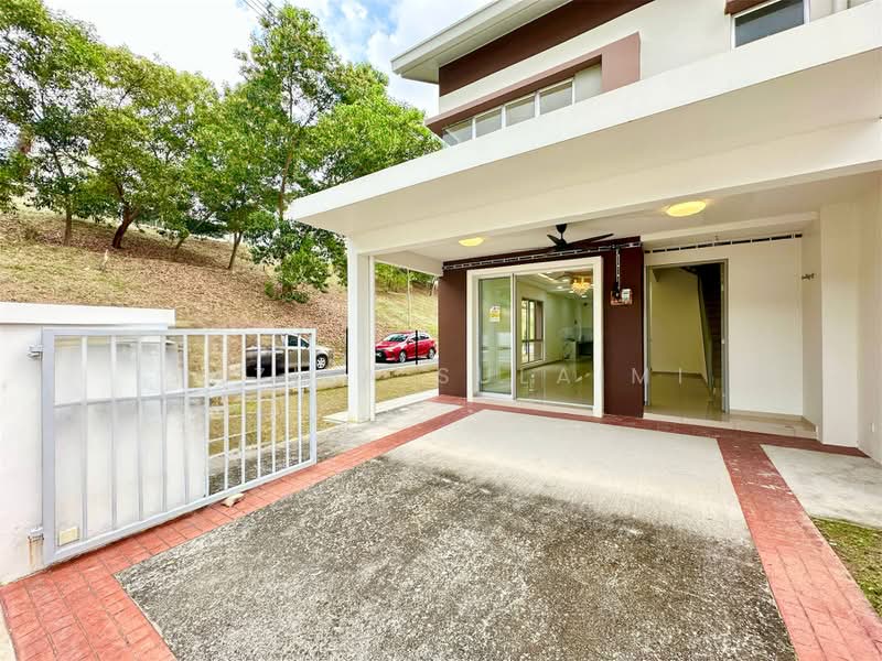Rumah Teres untuk Dijual di Sepang (Selangor) - Yazila Sulaimi - Exterior - PropertyGuru.com.my