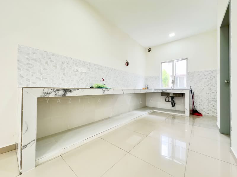 Rumah Teres untuk Dijual di Sepang (Selangor) - Yazila Sulaimi - Kitchen - PropertyGuru.com.my