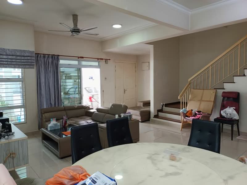 2-storey Terraced House for Sale in Kemuning Utama (Shah Alam) - Jacky Lin - Living Room - PropertyGuru.com.my