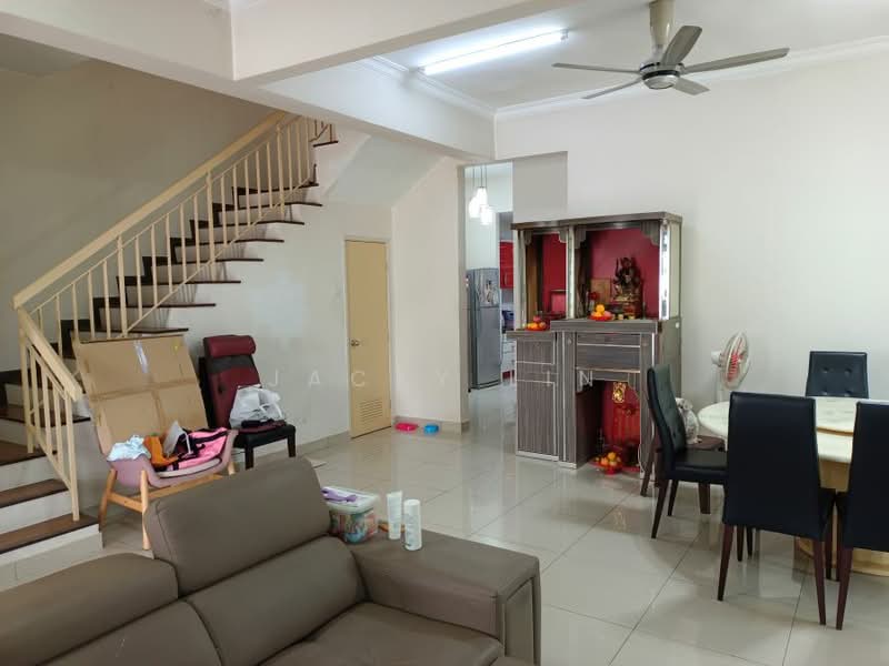 2-storey Terraced House for Sale in Kemuning Utama (Shah Alam) - Jacky Lin - Living Room - PropertyGuru.com.my