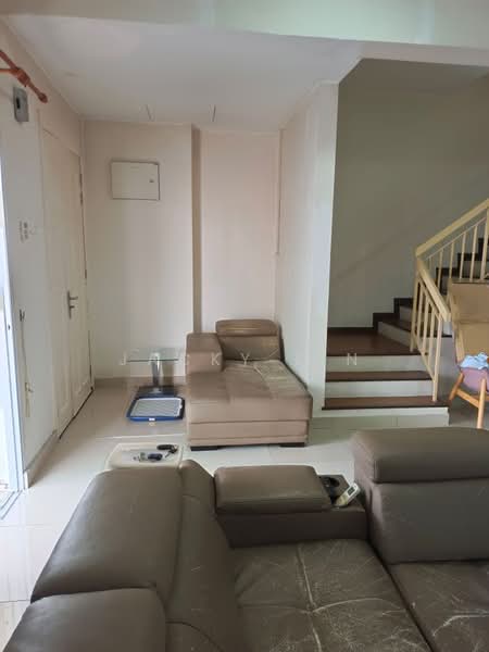 2-storey Terraced House for Sale in Kemuning Utama (Shah Alam) - Jacky Lin - Living Room - PropertyGuru.com.my