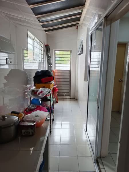 2-storey Terraced House for Sale in Kemuning Utama (Shah Alam) - Jacky Lin - Kitchen - PropertyGuru.com.my