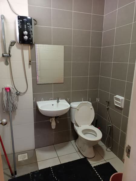 2-storey Terraced House for Sale in Kemuning Utama (Shah Alam) - Jacky Lin - Bathroom - PropertyGuru.com.my