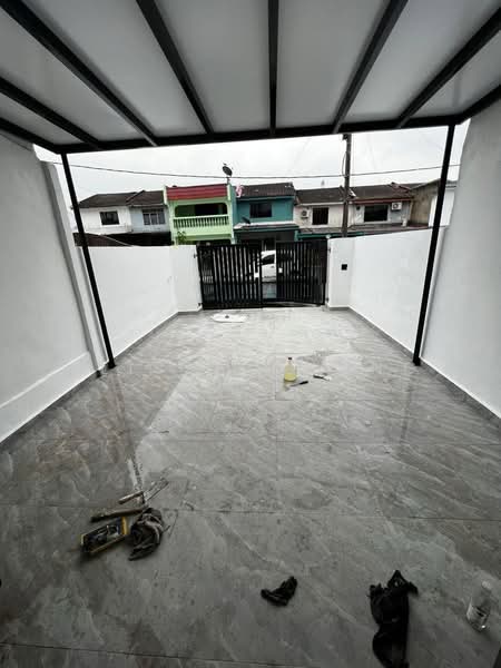Rumah Teres 2 Tingkat untuk Dijual di Taman Megah Ria (Masai) - Elissa Chong - PropertyGuru.com.my