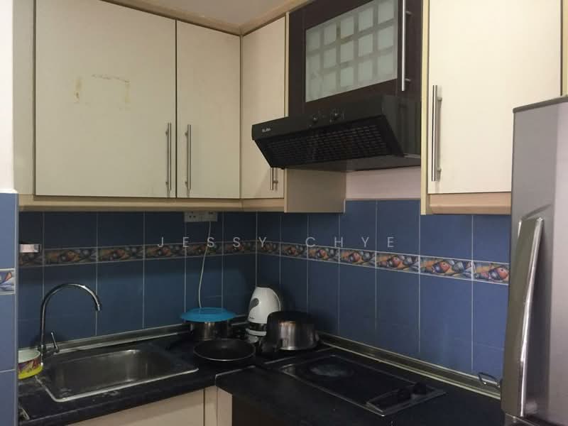 Service Residence for Rent at Holiday Place (D-Villa Residence) - Jessy Chye - Kitchen - PropertyGuru.com.my