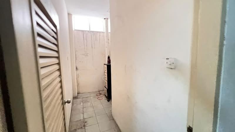 Factory for Rent in Puchong (Selangor) - Orange Tang - Interior - PropertyGuru.com.my