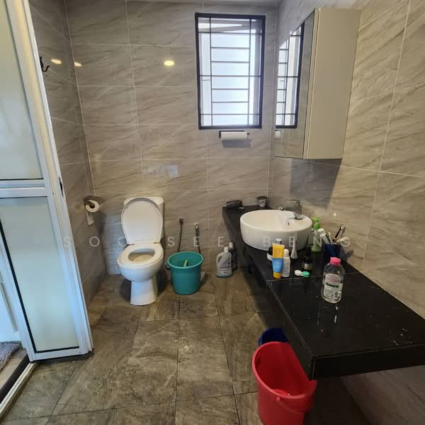 Service Residence for Rent at Ritze Perdana 1 - Soo See Beng - Bathroom - PropertyGuru.com.my