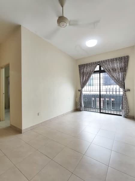 Rumah Kluster untuk Disewa di Austin Heights (Tebrau) - Kc Teo - Living Room - PropertyGuru.com.my