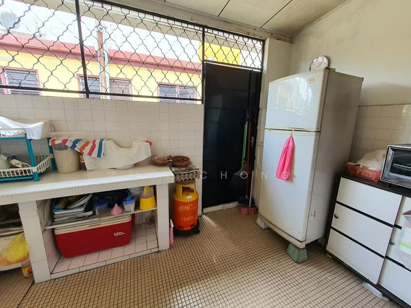 Rumah Teres 2 Tingkat untuk Dijual di Taman Bercham Jaya (Ipoh) - Amie Chong - Kitchen - PropertyGuru.com.my