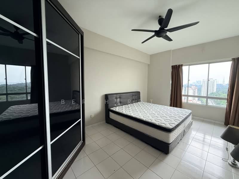 Kondominium untuk Disewa di Pantai Panorama Condominiums - Bernhardt . - PropertyGuru.com.my