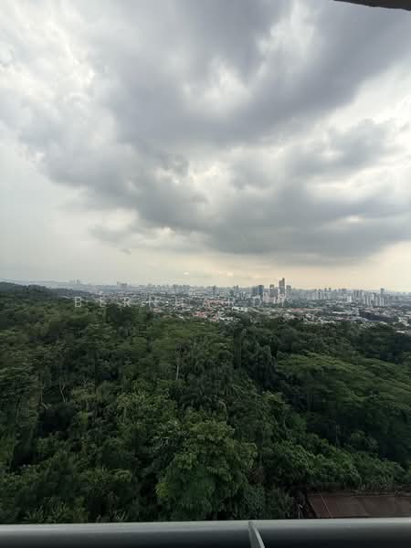 Kondominium untuk Disewa di Pantai Panorama Condominiums - Bernhardt . - PropertyGuru.com.my