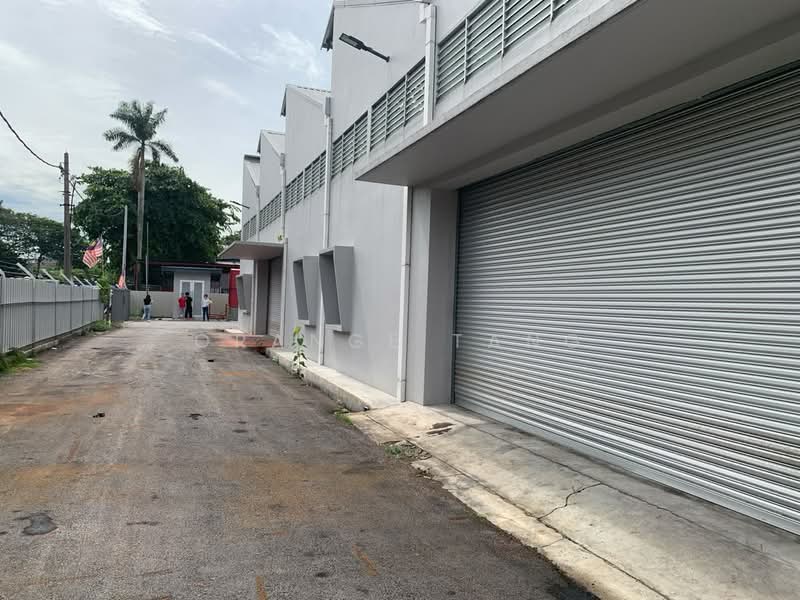 Kilang untuk Disewa di Petaling Jaya (Selangor) - Orange Tang - Exterior - PropertyGuru.com.my