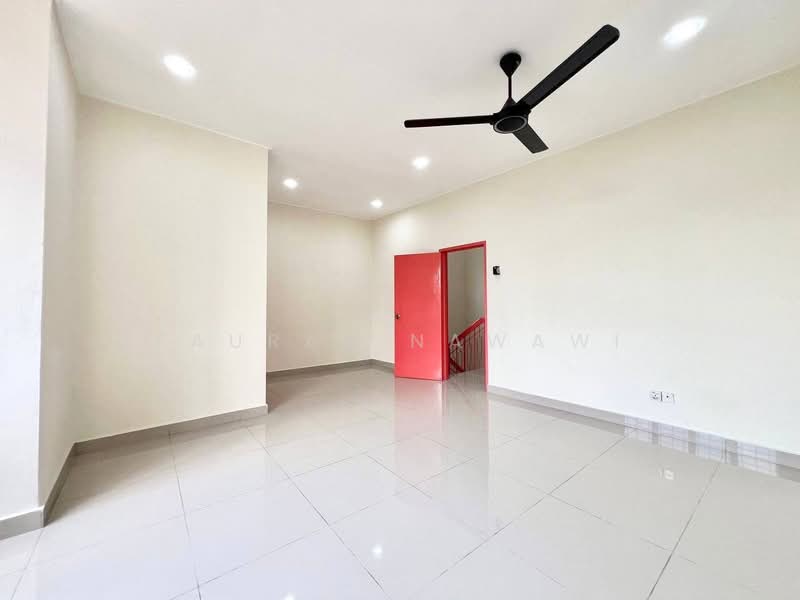 2-storey Terraced House for Sale in Taman Pelangi Semenyih (Semenyih) - Fauran Nawawi - PropertyGuru.com.my