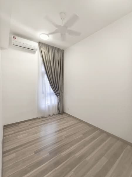 Servis Apartment untuk Dijual di The Rosewoodz @ Bukit Jalil - Lee Joanne - Bedroom - PropertyGuru.com.my