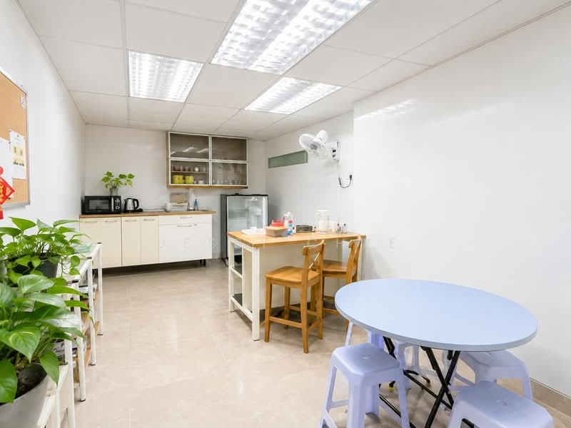 Office for Rent in Mont Kiara (Kuala Lumpur) - Jessy Chye - Kitchen - PropertyGuru.com.my