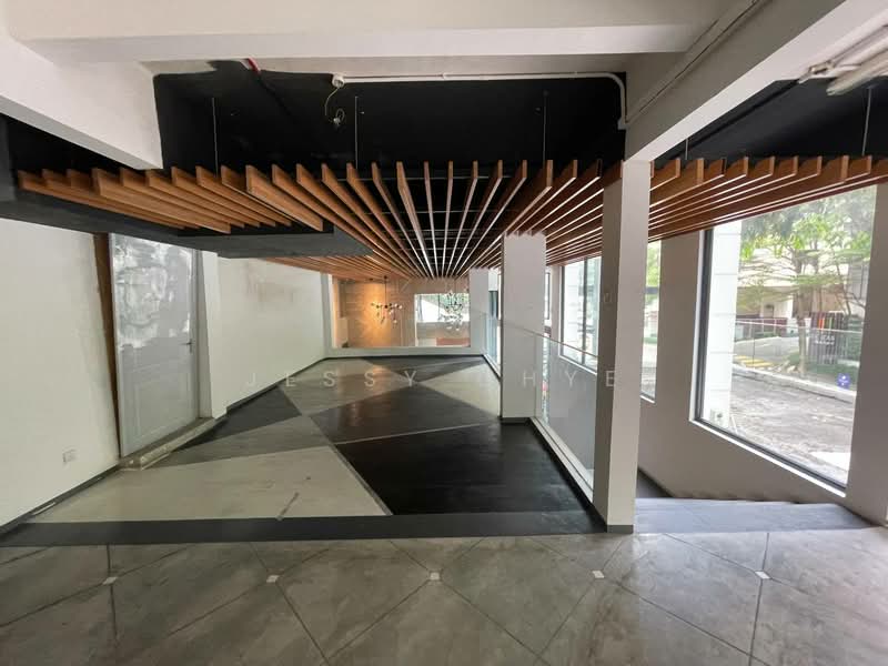 Shop for Rent in Bukit Ceylon (KL City Centre) - Jessy Chye - Interior - PropertyGuru.com.my