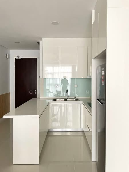 Servis Apartment untuk Disewa di Met 1 Residences - Charmaine Wong - Kitchen - PropertyGuru.com.my