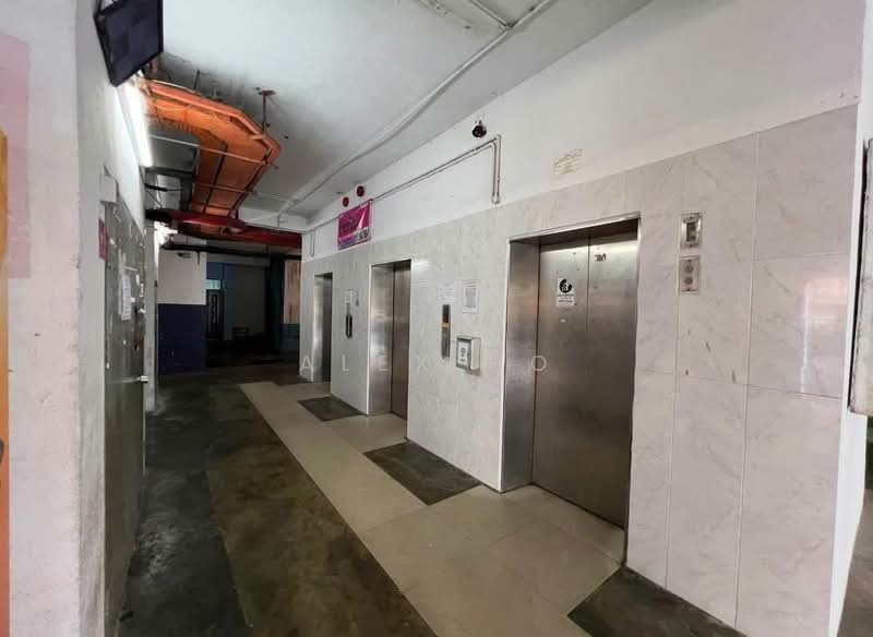 Condominium for Sale at Mutiara Condominium - Alex Ho - Corridor - PropertyGuru.com.my