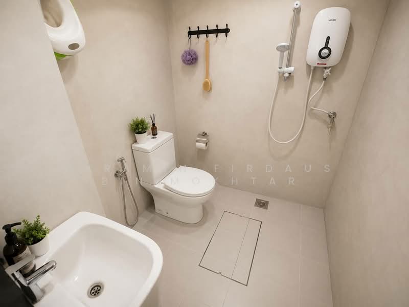 3-storey Terraced House for Sale in Sungai Buloh (Selangor) - Akramin Firdaus Bin Mokhtar - PropertyGuru.com.my