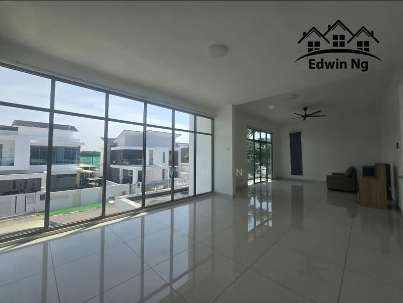 Rumah Banglo untuk Disewa di Taman Bukit Minyak (Bukit Minyak) - Edwin Ng - Living Room - PropertyGuru.com.my