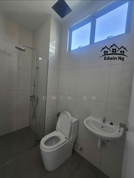 Rumah Banglo untuk Disewa di Taman Bukit Minyak (Bukit Minyak) - Edwin Ng - Bathroom - PropertyGuru.com.my