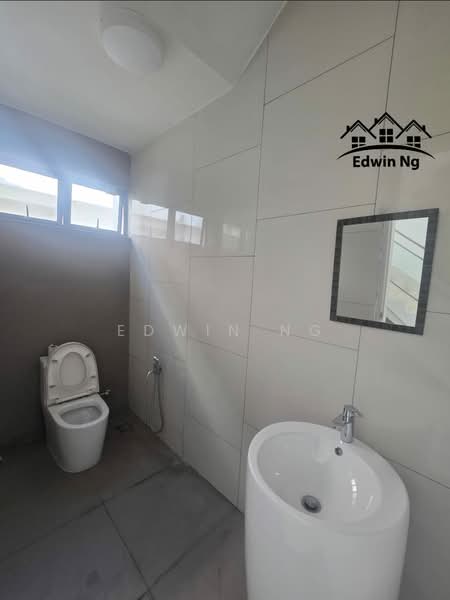 Rumah Banglo untuk Disewa di Taman Bukit Minyak (Bukit Minyak) - Edwin Ng - Bathroom - PropertyGuru.com.my