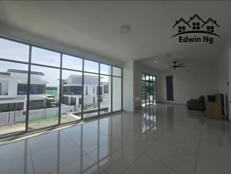 Rumah Banglo untuk Disewa di Taman Bukit Minyak (Bukit Minyak) - Edwin Ng - Living Room - PropertyGuru.com.my