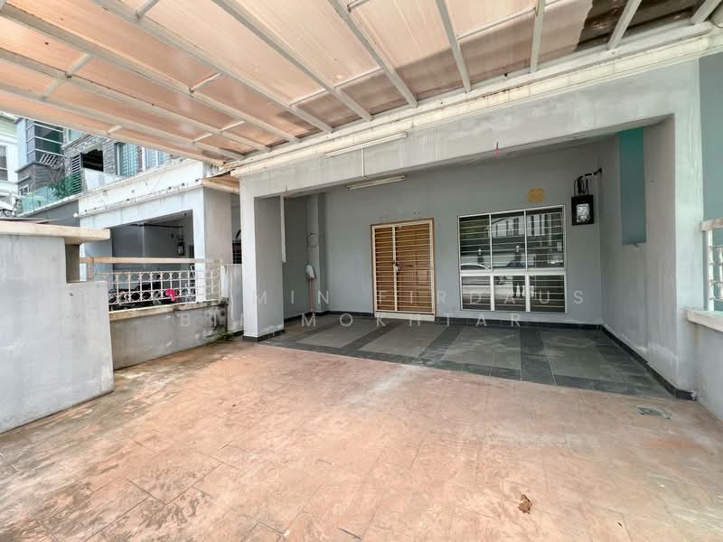 3-storey Terraced House for Sale in Sungai Buloh (Selangor) - Akramin Firdaus Bin Mokhtar - PropertyGuru.com.my