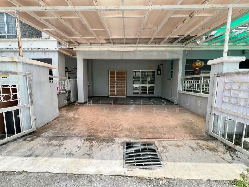 3-storey Terraced House for Sale in Sungai Buloh (Selangor) - Akramin Firdaus Bin Mokhtar - PropertyGuru.com.my
