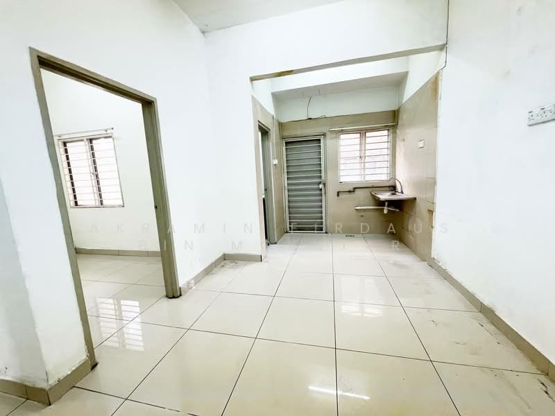 3-storey Terraced House for Sale in Sungai Buloh (Selangor) - Akramin Firdaus Bin Mokhtar - PropertyGuru.com.my