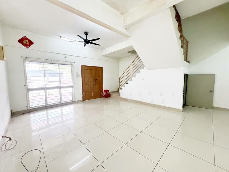 3-storey Terraced House for Sale in Sungai Buloh (Selangor) - Akramin Firdaus Bin Mokhtar - PropertyGuru.com.my