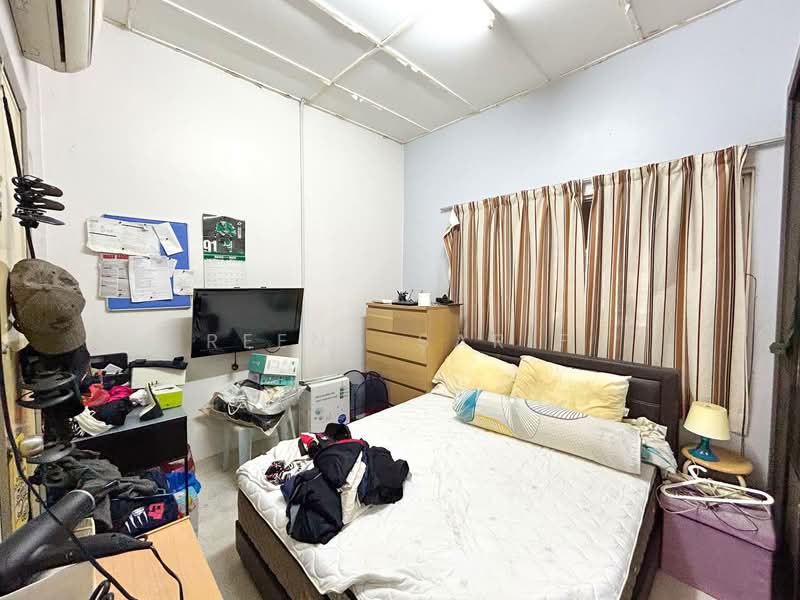 Rumah Teres 1 Tingkat untuk Dijual di Taman Tun Dr Ismail (Kuala Lumpur) - Reena Sarif - Bedroom - PropertyGuru.com.my