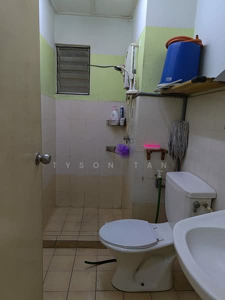 Condominium for Sale at Koi Tropika - Tyson Tan - Bathroom - PropertyGuru.com.my