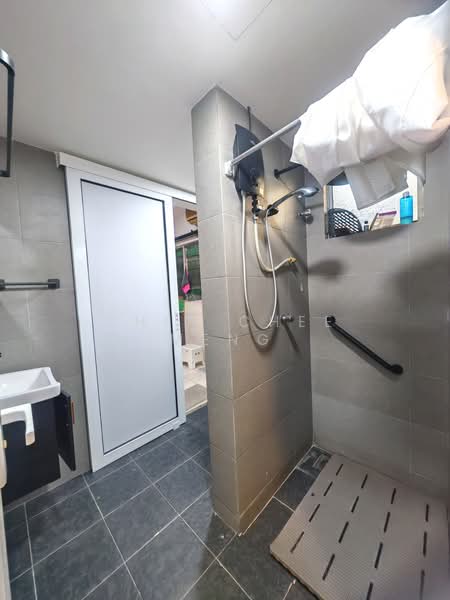 Rumah Bandar untuk Disewa di Taman Sungai Besi Indah (Seri Kembangan) - Chin Chee Meng - PropertyGuru.com.my