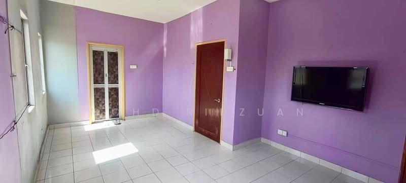 Pangsapuri untuk Dijual di Astaka Heights Apartments - Mohd Ridzuan - Living Room - PropertyGuru.com.my