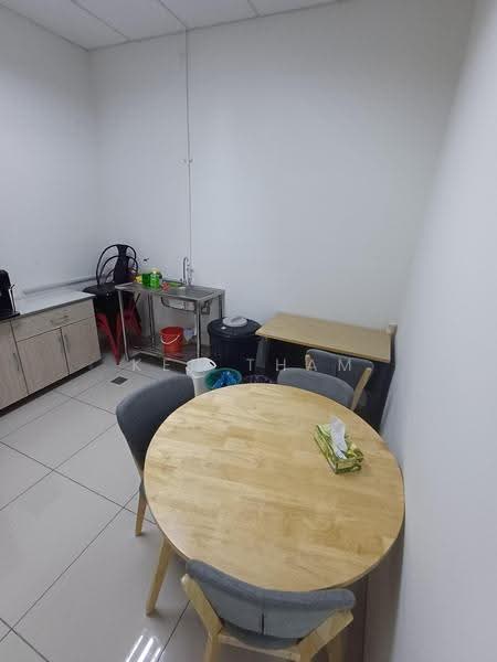 Pejabat untuk Disewa di Taman Mutiara Barat (Cheras) - Ken Tham - Dining Room - PropertyGuru.com.my