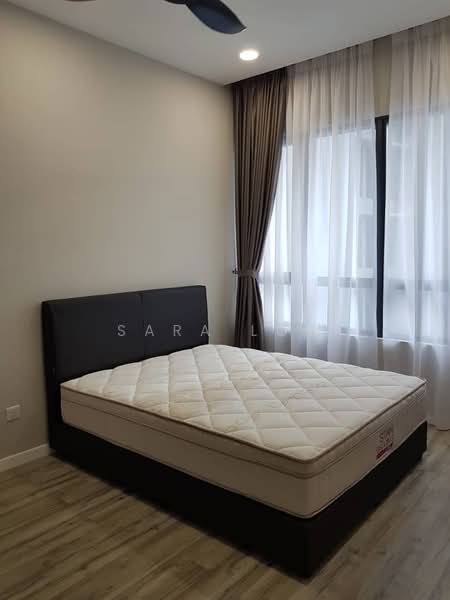 Servis Apartment untuk Disewa di Millerz Square Serviced Residence - Sara Low - Bedroom - PropertyGuru.com.my
