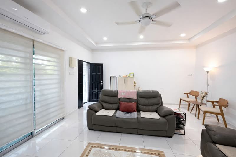 Rumah Teres untuk Dijual di Ipoh (Perak) - Levi Chong - Living Room - PropertyGuru.com.my